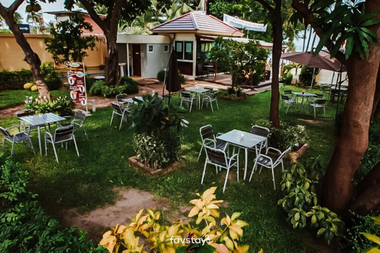 Twin Palms Suites And Residence Pattaya Luaran gambar
